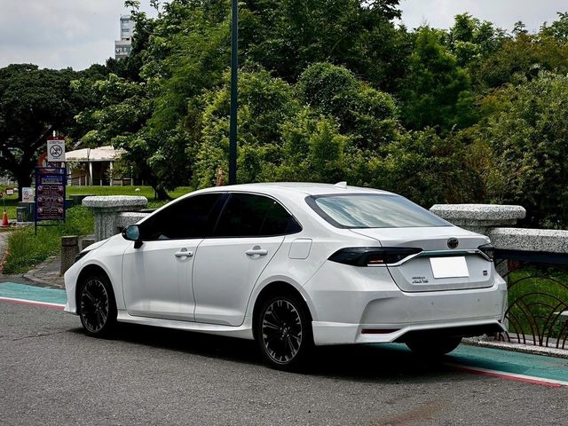 TOYOTA豐田 ALTIS  第4張相片