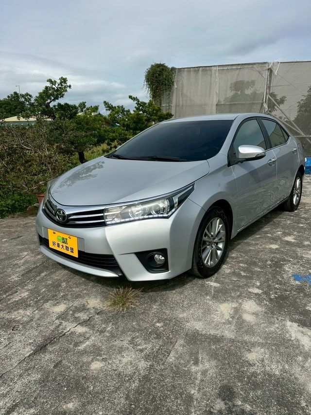 TOYOTA豐田 ALTIS  第1張相片