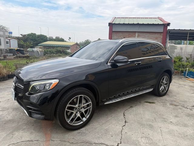 M-BENZ賓士 GLC300  第1張相片