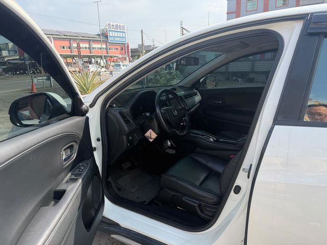 HONDA本田 HR-V  第4張相片