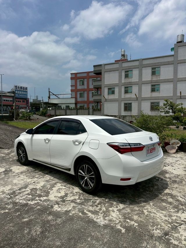 TOYOTA豐田 ALTIS  第4張相片