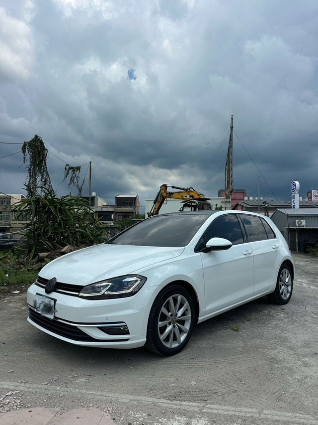 VOLKSWAGEN福斯 GOLF  第1張相片
