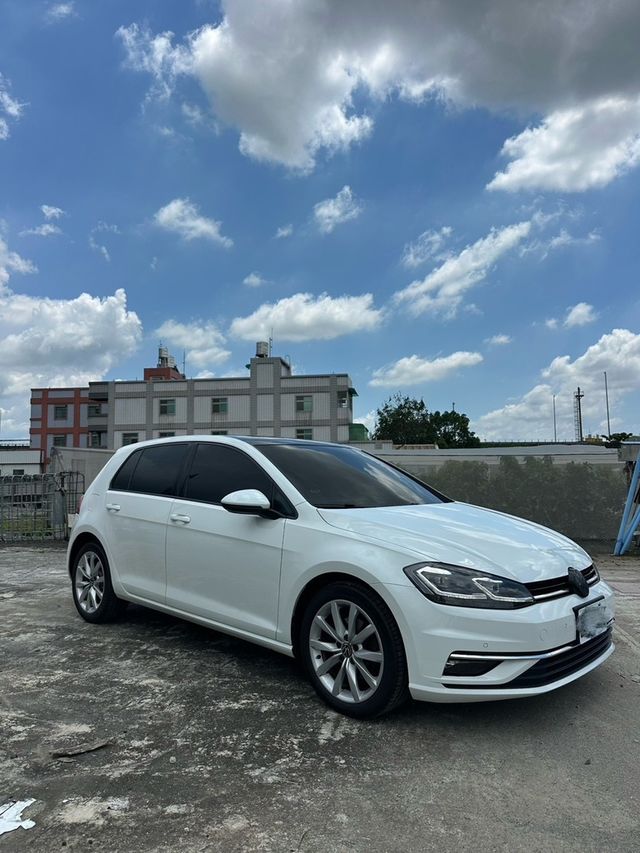 VOLKSWAGEN福斯 GOLF  第3張相片