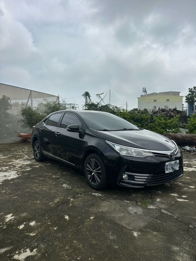 TOYOTA豐田 ALTIS  第3張相片
