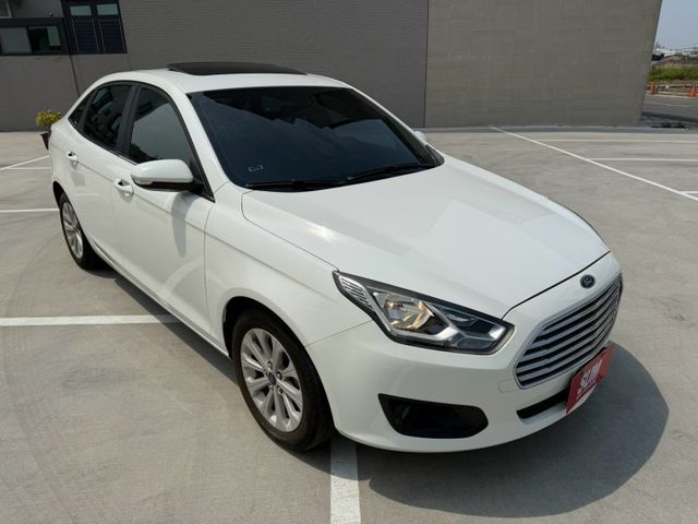 定速/倒車顯影/電動天窗/恆溫空調/1.5省油省稅  第2張相片