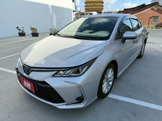 油電旗艦/免鑰匙/跟車/胎壓/車道偏移/盲點/原鈑件  第1張相片