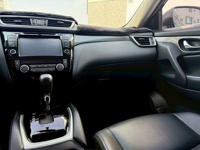全車原鈑/已認證/藍芽影音/定速/倒車影像  第9張相片