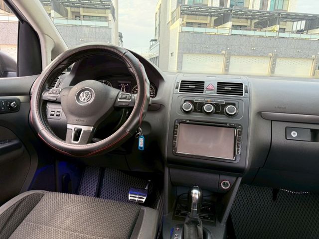 原鈑件/ 7人座 / 倒車影像  第8張相片