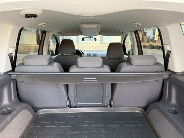 原鈑件/ 7人座 / 倒車影像  第10張相片
