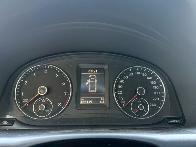 原鈑件/ 7人座 / 倒車影像  第15張相片