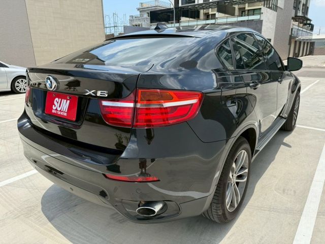 XDrive35i/全車原鈑/360環景/雙座電動椅/內外氣氛極佳  第4張相片