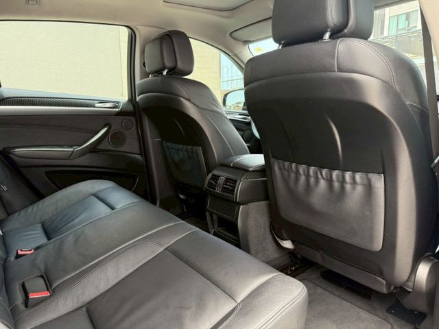 XDrive35i/全車原鈑/360環景/雙座電動椅/內外氣氛極佳  第15張相片