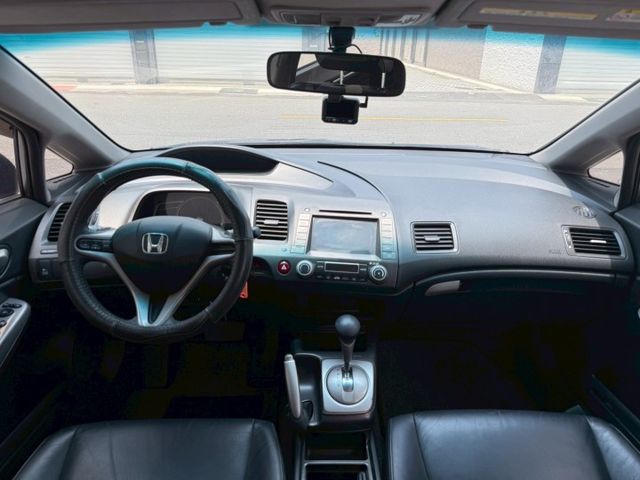 全車原鈑/無待修/藍芽影音/倒車螢幕  第5張相片