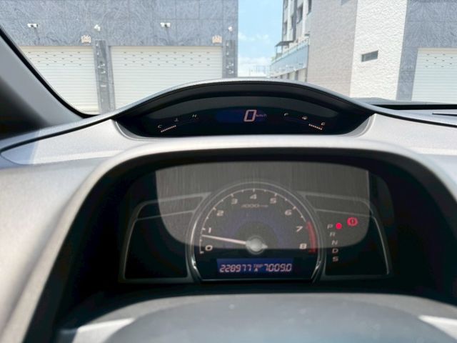 全車原鈑/無待修/藍芽影音/倒車螢幕  第13張相片