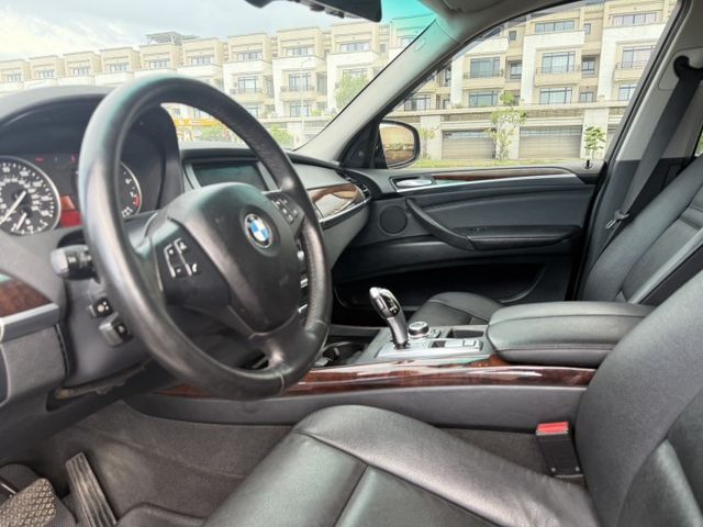 原鈑件/氣氛優質/車況良好/電動椅/定速/電尾門  第6張相片