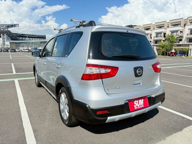 ABS/安全氣囊/車頂行李架/後座分離傾倒 /車頂行李架  第3張相片