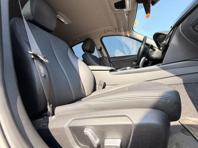 一手車/原鈑件/認證車/內外狀態極佳/排氣1.5  第13張相片