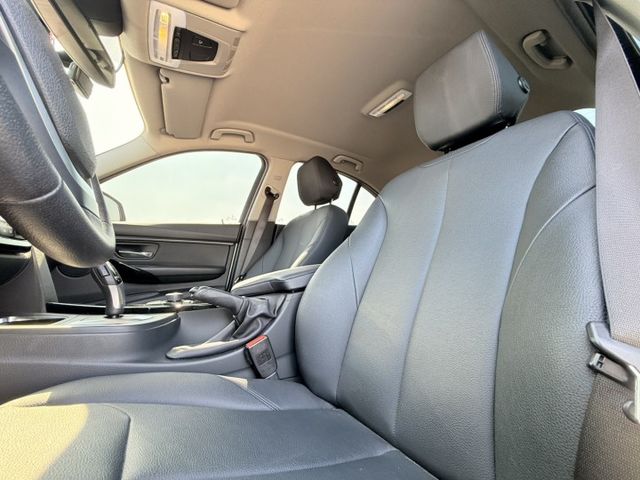 一手車/原鈑件/認證車/內外狀態極佳/排氣1.5  第15張相片