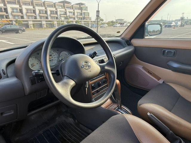 原鈑件/車體內裝保持良好/認證車/代步適用  第6張相片