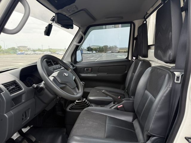 ✅一手貨車✅低里程✅可保固✅原鈑件✅車況氣氛真的漂亮  第9張相片