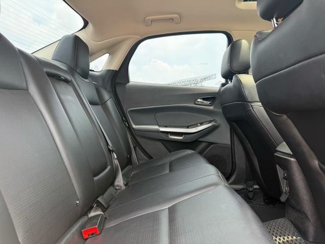 ✅原鈑件✅1.5稅金✅可保固✅6速變速箱✅好顧好保養  第10張相片