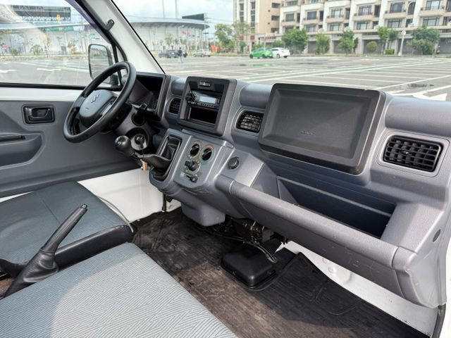 ✅全車原鈑✅里程保證✅倒車警示音✅發財好幫手✅可保固  第8張相片