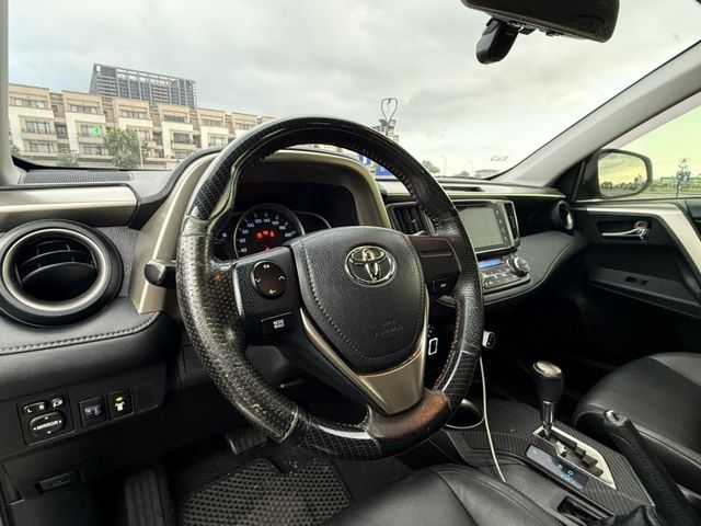 ✅原鈑件✅超低里程✅內外綿密✅倒車影像  第9張相片