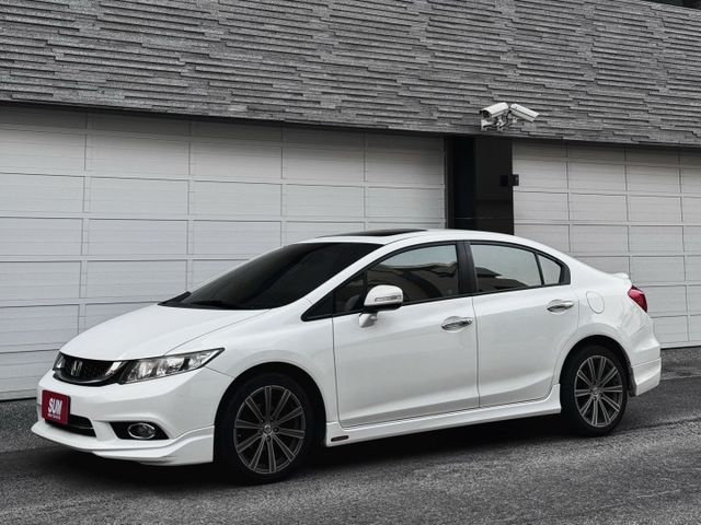 CIVIC  第1張相片