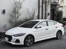 Sport版 雙前座跑車座椅  免鑰匙啟動車門鎖  分區溫控 定速巡航 後座出風口  第1張縮圖
