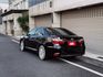 方向盤快控鍵/恆溫空調/免鑰匙啟動車門鎖/倒車顯影/電動摺疊後視鏡/抬頭顯示器/後座出風口  第2張縮圖
