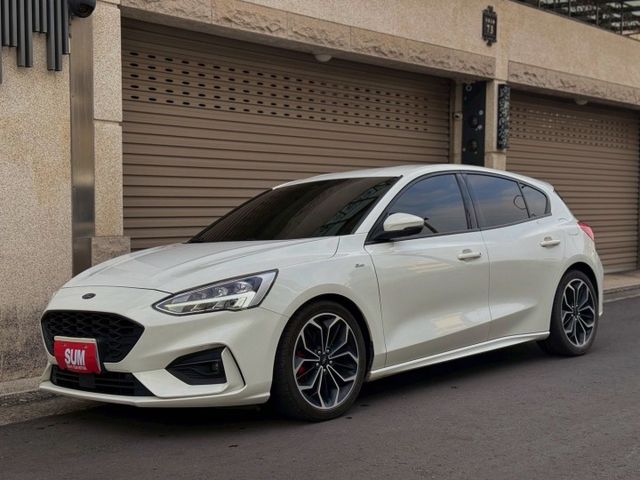 B&O音響 摸門解鎖 免Key 抬頭顯示器 主動跟車系統  第1張相片