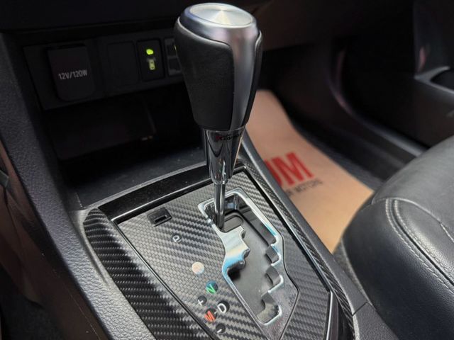 定速 恆溫空調 原廠導航 前後霧燈 電動摺疊後視鏡  第10張相片