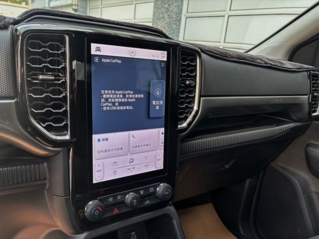 定速 雙驅恆溫 360自駕科技輔助系統 倒車顯影 後座出風口  第9張相片