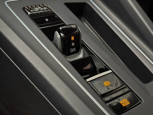 換檔撥片 織布座椅 定速 光感應自動頭燈 ACC主動跟車系統  第10張相片