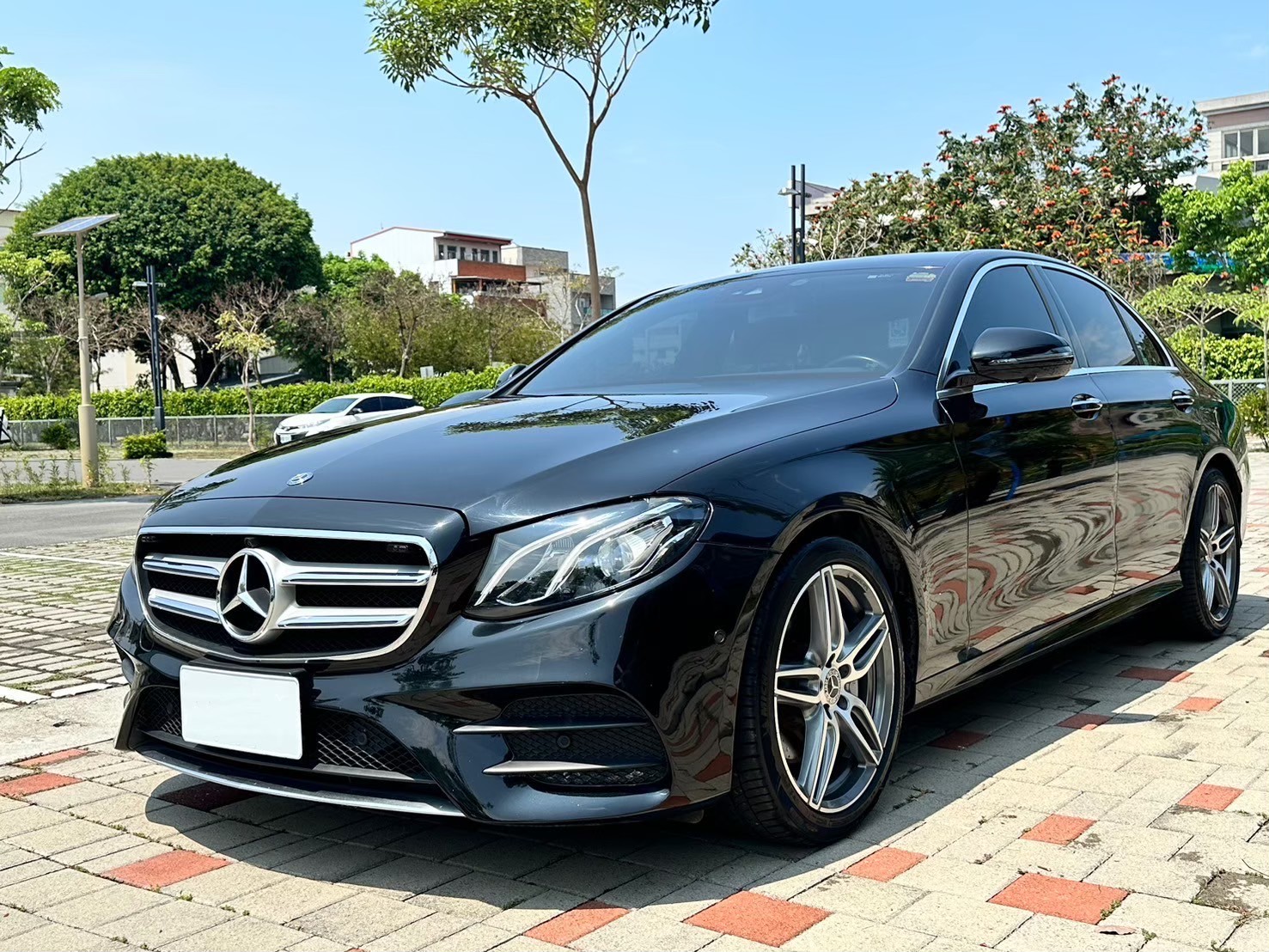 ☪2018年 BENZ賓士 E250 2.0L ☪歡迎搜尋粉絲專頁 【益群汽車】  第1張相片