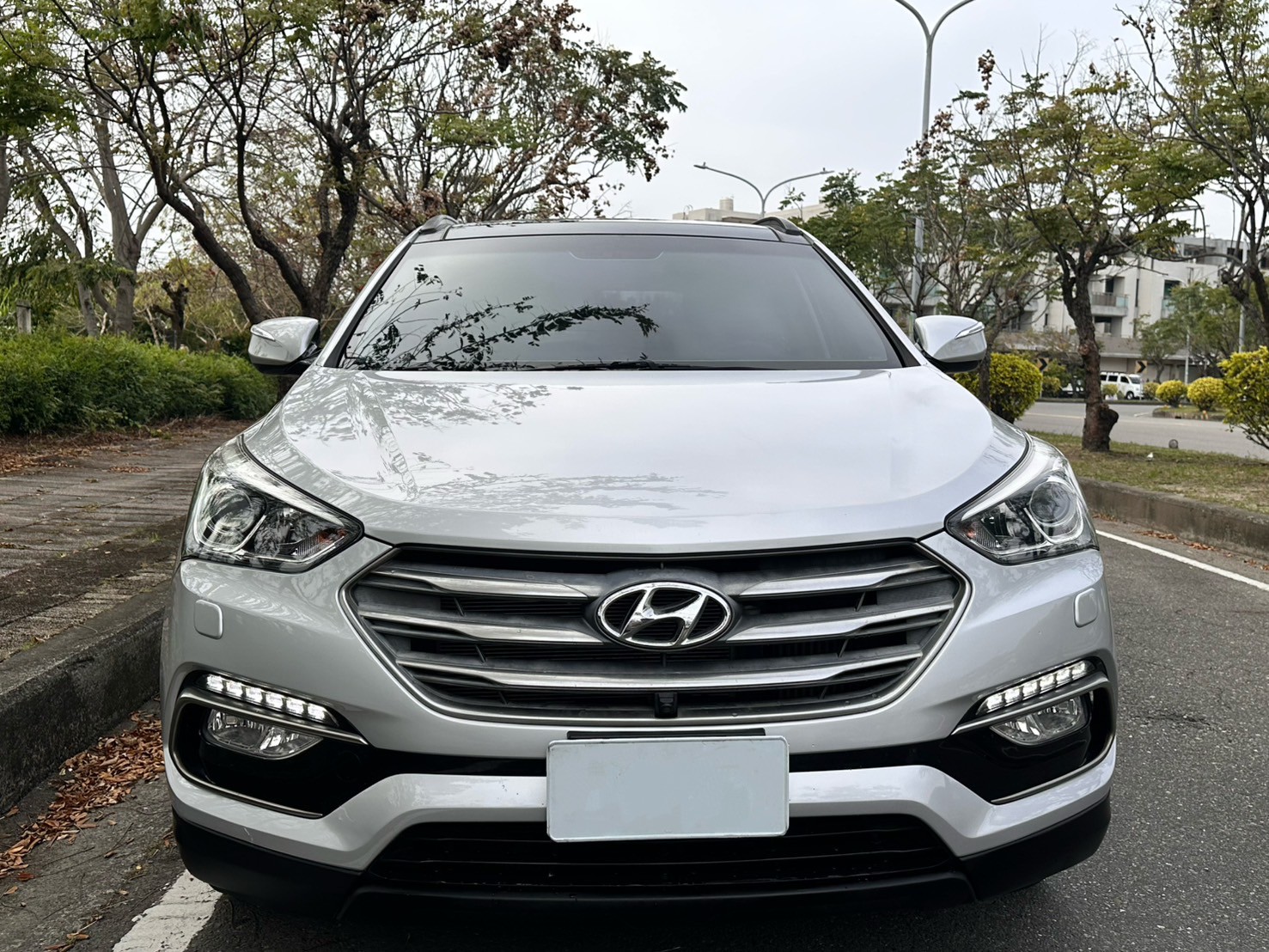 ☪2018年 現代 SANTA FE 山土匪 2.2L ☪歡迎搜尋粉絲專頁 【益群汽車】  第2張相片