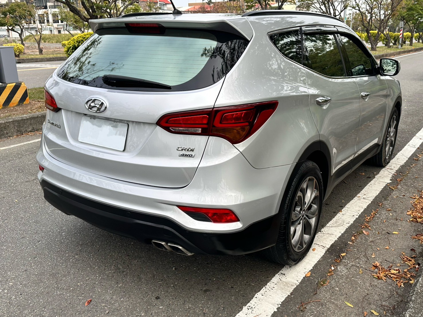 ☪2018年 現代 SANTA FE 山土匪 2.2L ☪歡迎搜尋粉絲專頁 【益群汽車】  第4張相片
