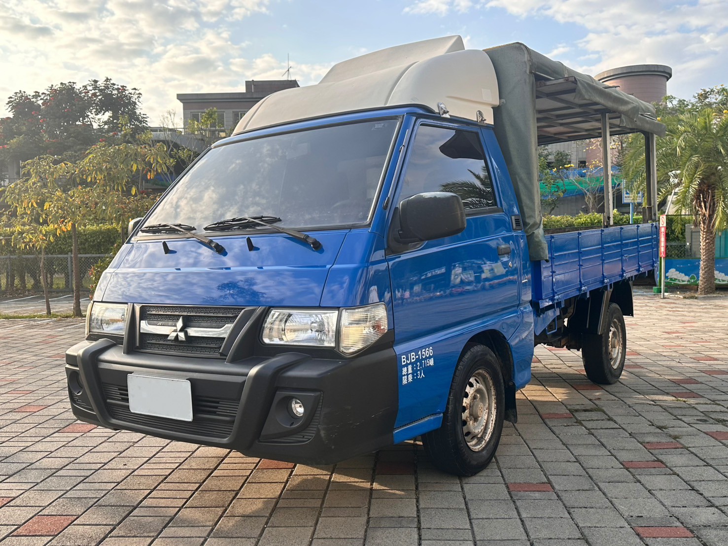 ☪2017年 三菱 得利卡 貨車 2.4L ☪歡迎搜尋粉絲專頁 【益群汽車】  第1張相片