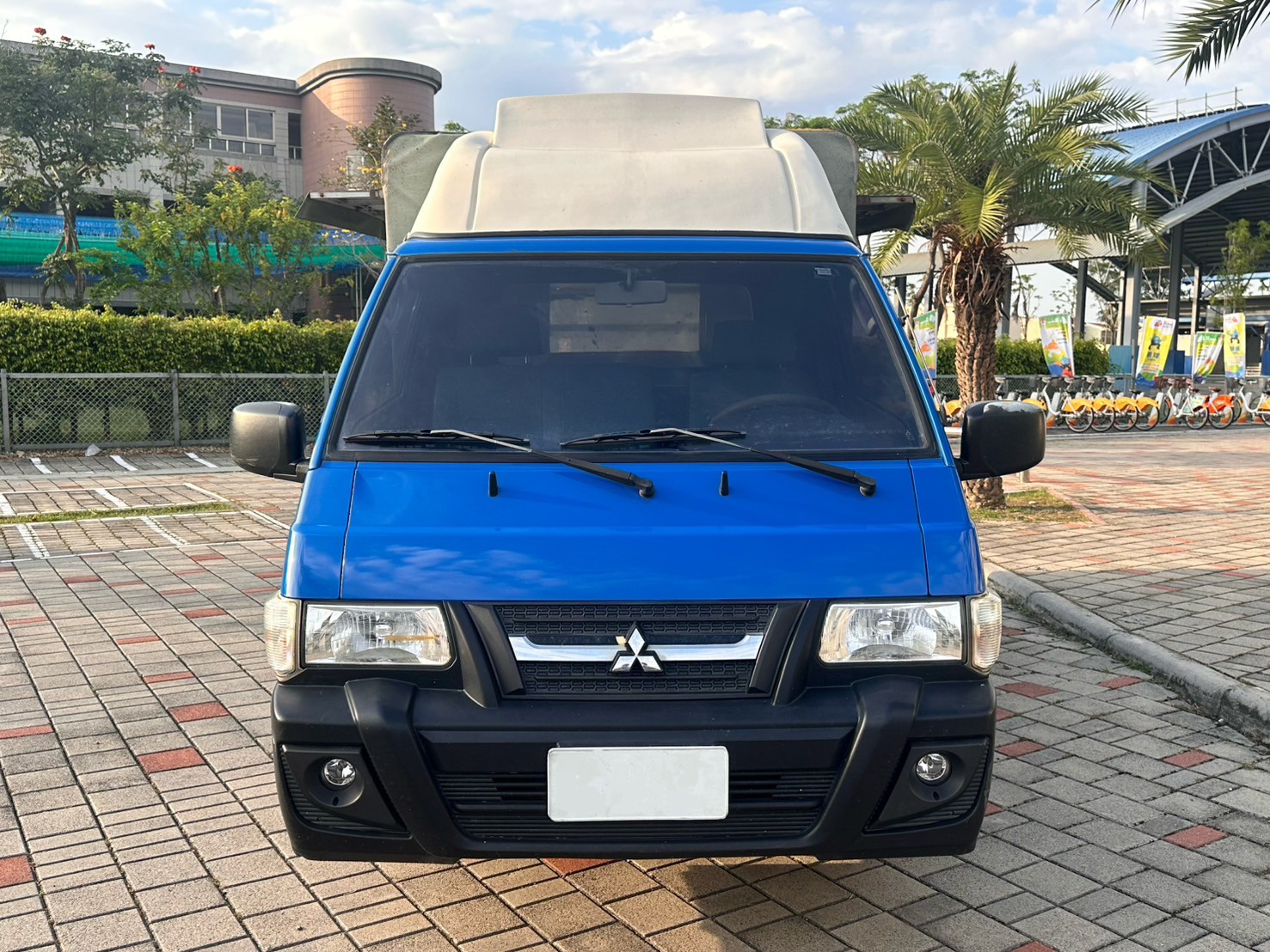 ☪2017年 三菱 得利卡 貨車 2.4L ☪歡迎搜尋粉絲專頁 【益群汽車】  第2張相片