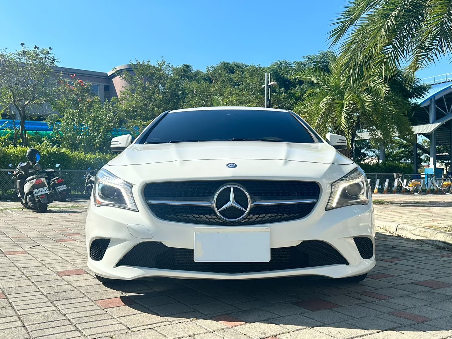 ☪2015年 BENZ賓士 CLA250 2.0L ☪歡迎搜尋粉絲專頁 【益群汽車】  第2張相片