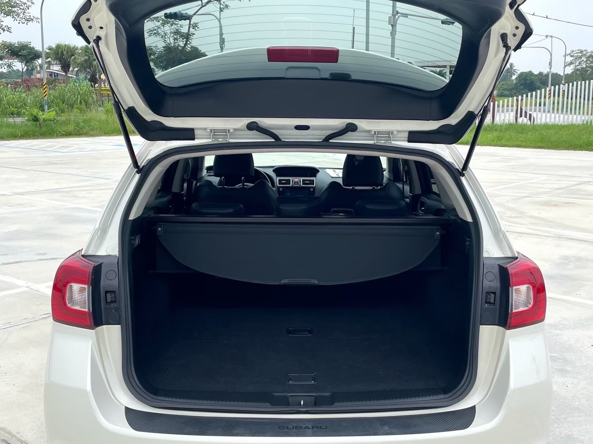 ☪2018年 SUBARU速霸陸 LEVORG 檸檬哥 1.6L ☪歡迎搜尋粉絲專頁 【益群汽車】  第5張相片