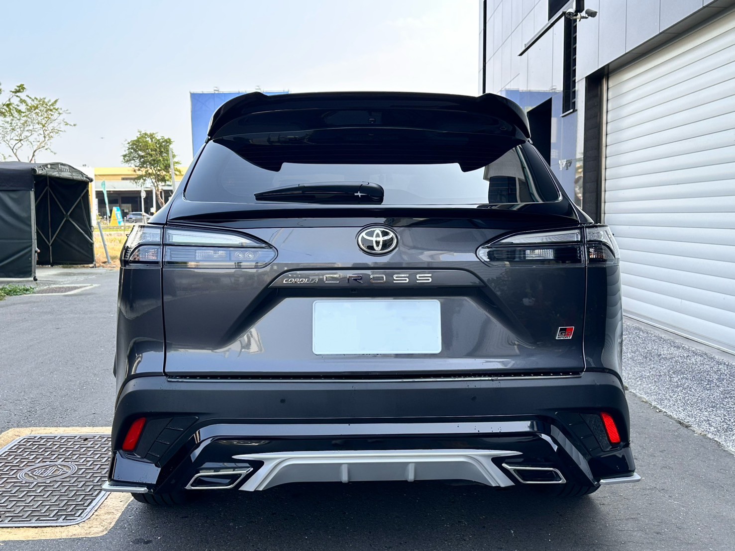 ☪2024年 TOYOTA COROLLA CEOSS GR 特仕 1.8L ☪歡迎搜尋粉絲專頁 【益群汽車】  第3張相片