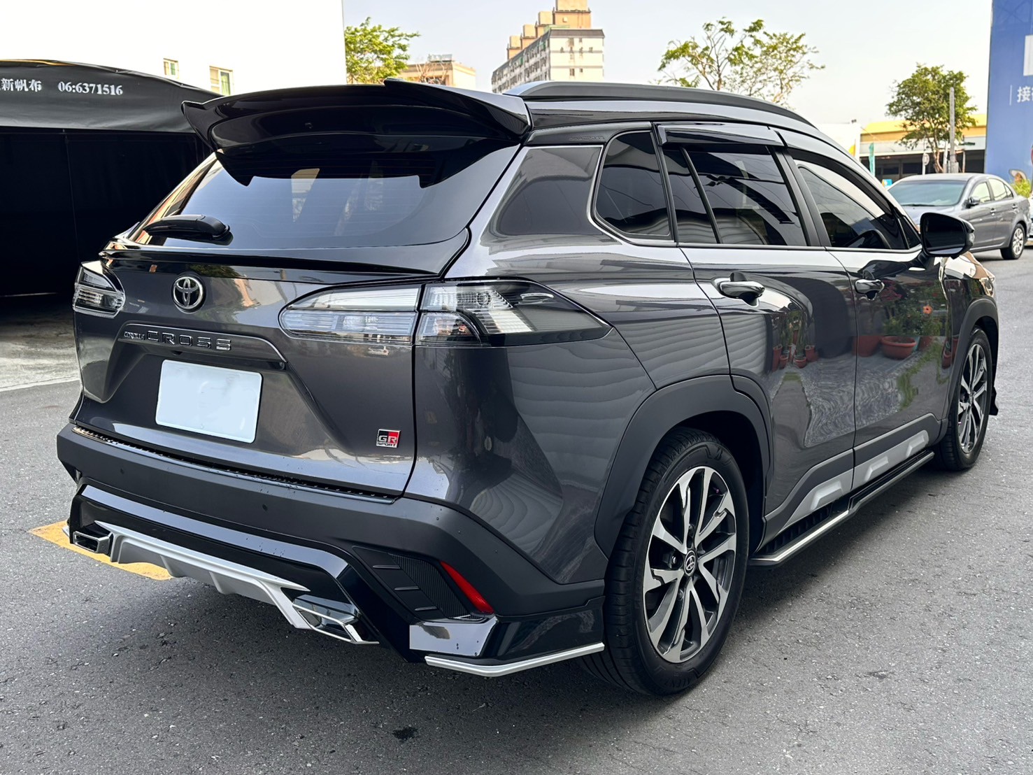 ☪2024年 TOYOTA COROLLA CEOSS GR 特仕 1.8L ☪歡迎搜尋粉絲專頁 【益群汽車】  第4張相片