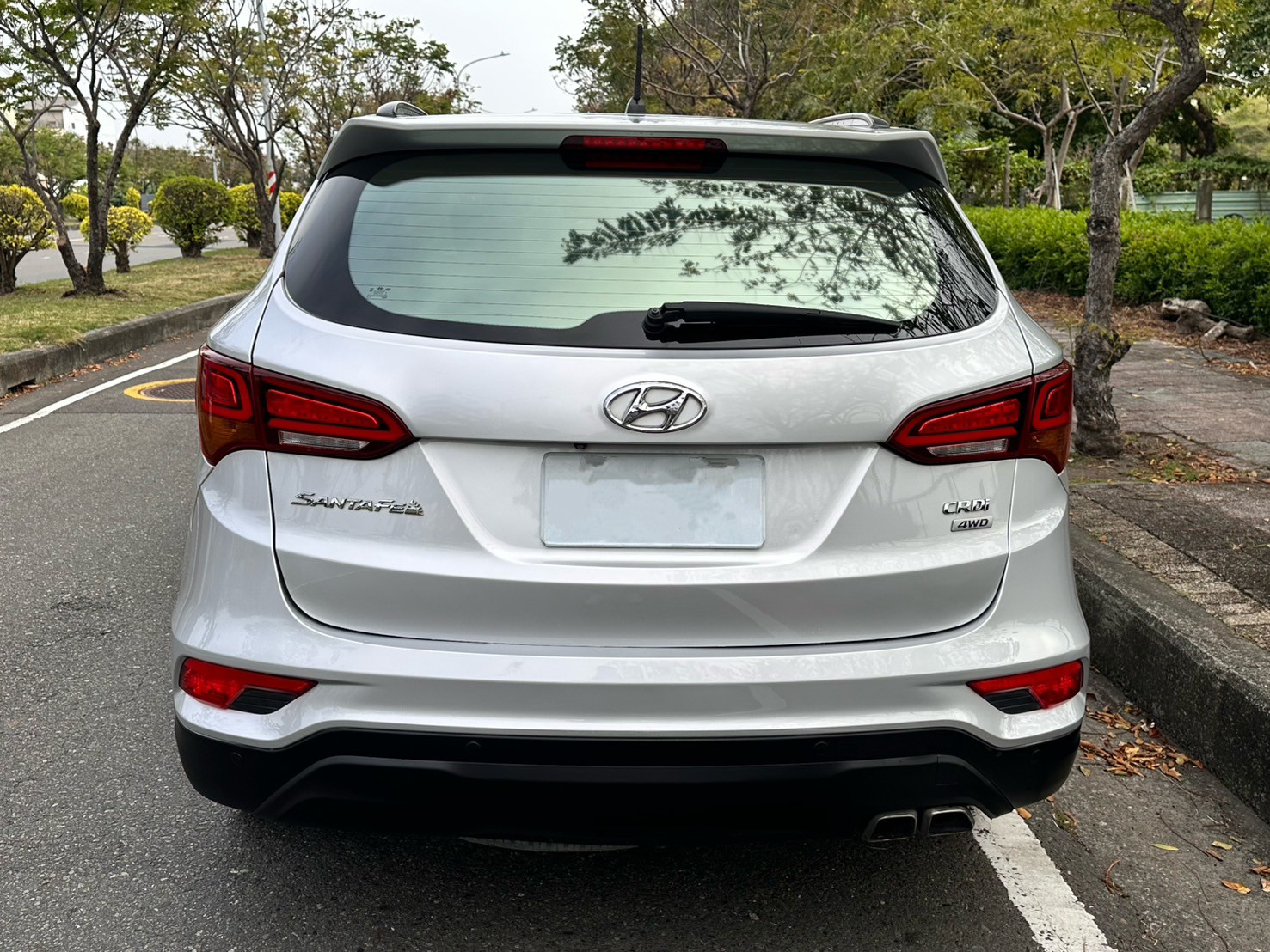 ☪2018年 現代  Hyundai SANTA FE 頂級領袖 2.2L ☪歡迎搜尋粉絲專頁 【益群汽車】  第3張相片