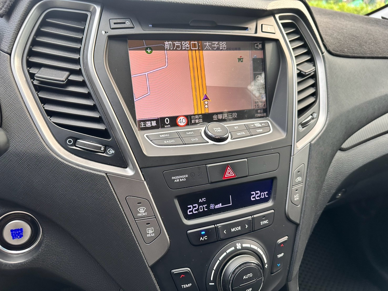 ☪2018年 現代  Hyundai SANTA FE 頂級領袖 2.2L ☪歡迎搜尋粉絲專頁 【益群汽車】  第8張相片