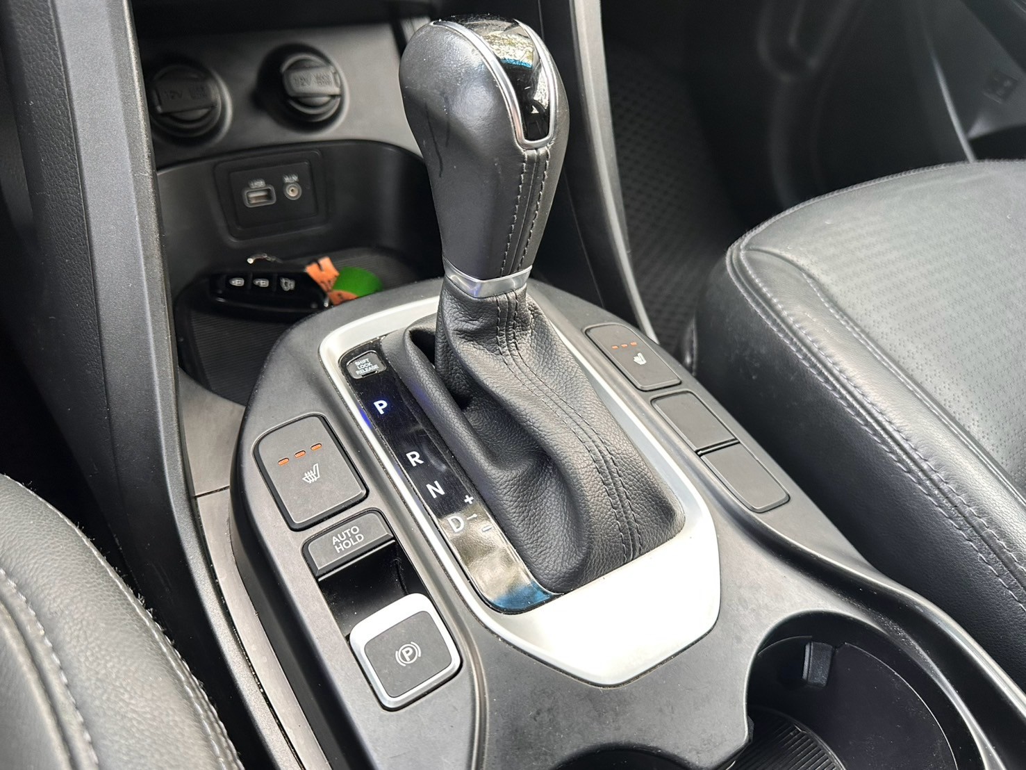 ☪2018年 現代  Hyundai SANTA FE 頂級領袖 2.2L ☪歡迎搜尋粉絲專頁 【益群汽車】  第10張相片