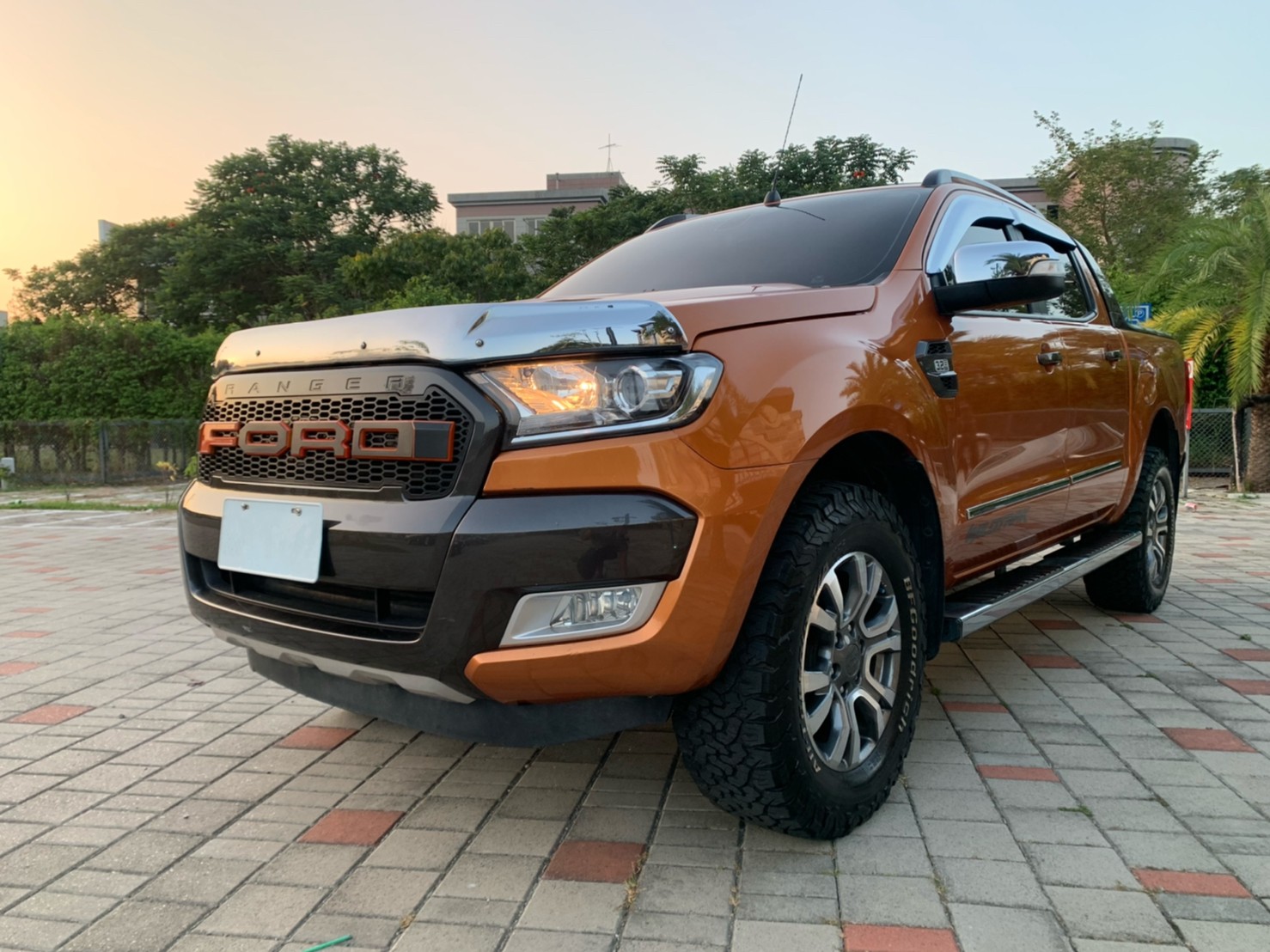 ☪2018年 FORD RANGER 4X4 3.2L ☪歡迎搜尋粉絲專頁 【益群汽車】  第1張相片