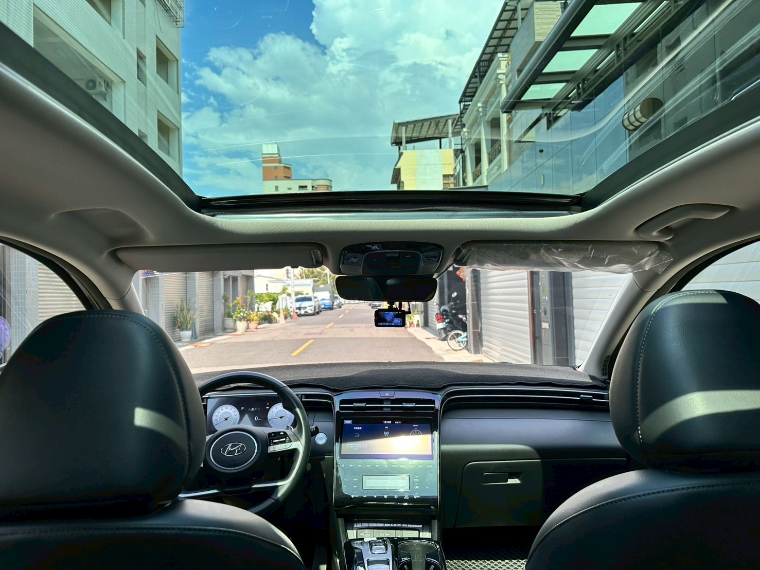 ☪2022年 現代  TUCSON L 挑戰全網最低價 GLB 渦輪  360環景 電動尾門 1.6 L ☪歡迎搜尋粉絲專頁 【益群汽車】  第7張相片