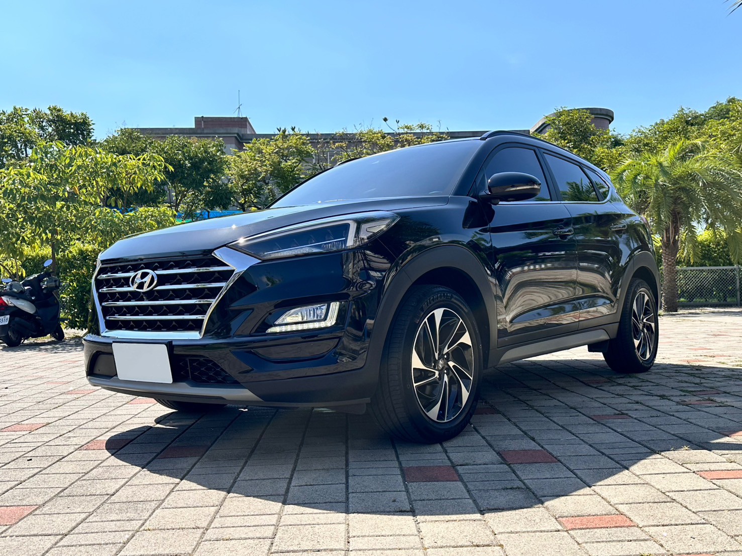 ☪2020年 現代 TUCSON 土桑 渦輪 天窗 電動尾門1.6L ☪歡迎搜尋粉絲專頁 【益群汽車】  第1張相片