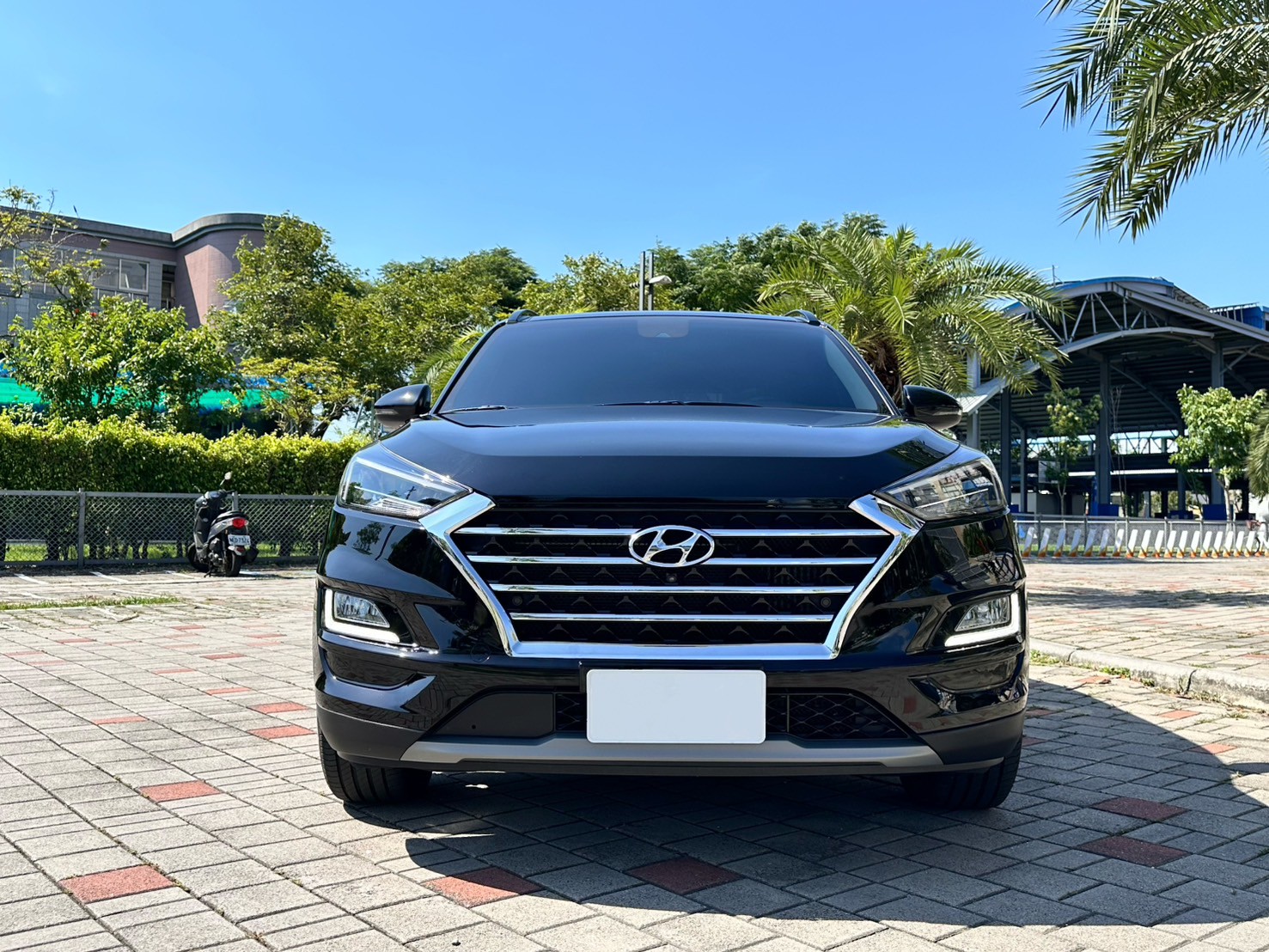 ☪2020年 現代 TUCSON 土桑 渦輪 天窗 電動尾門1.6L ☪歡迎搜尋粉絲專頁 【益群汽車】  第2張相片